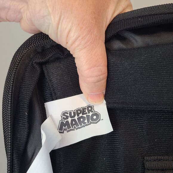 Nintendo 3DS Super Mario Carrying Case Travel Bag Transporter Black Video Games - Picture 15 of 16